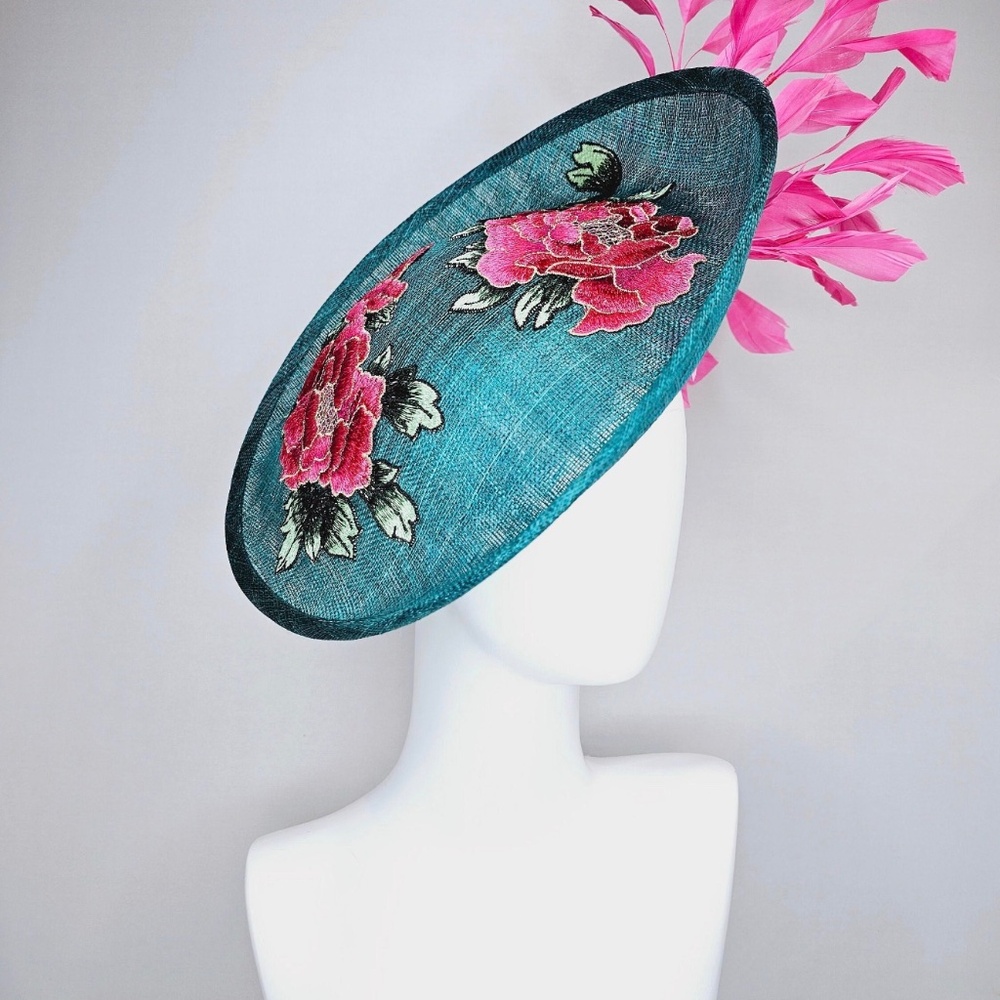 Derby/Oaks facinator + optional couple’s matching outfit